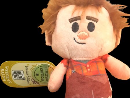 Itty Bitty Wreck-It Ralph Online now